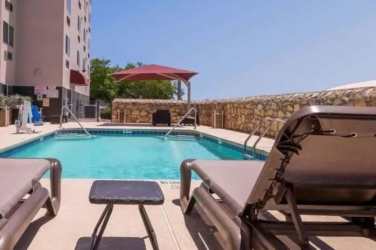 Comfort Suites El Paso Airport Екстер'єр фото