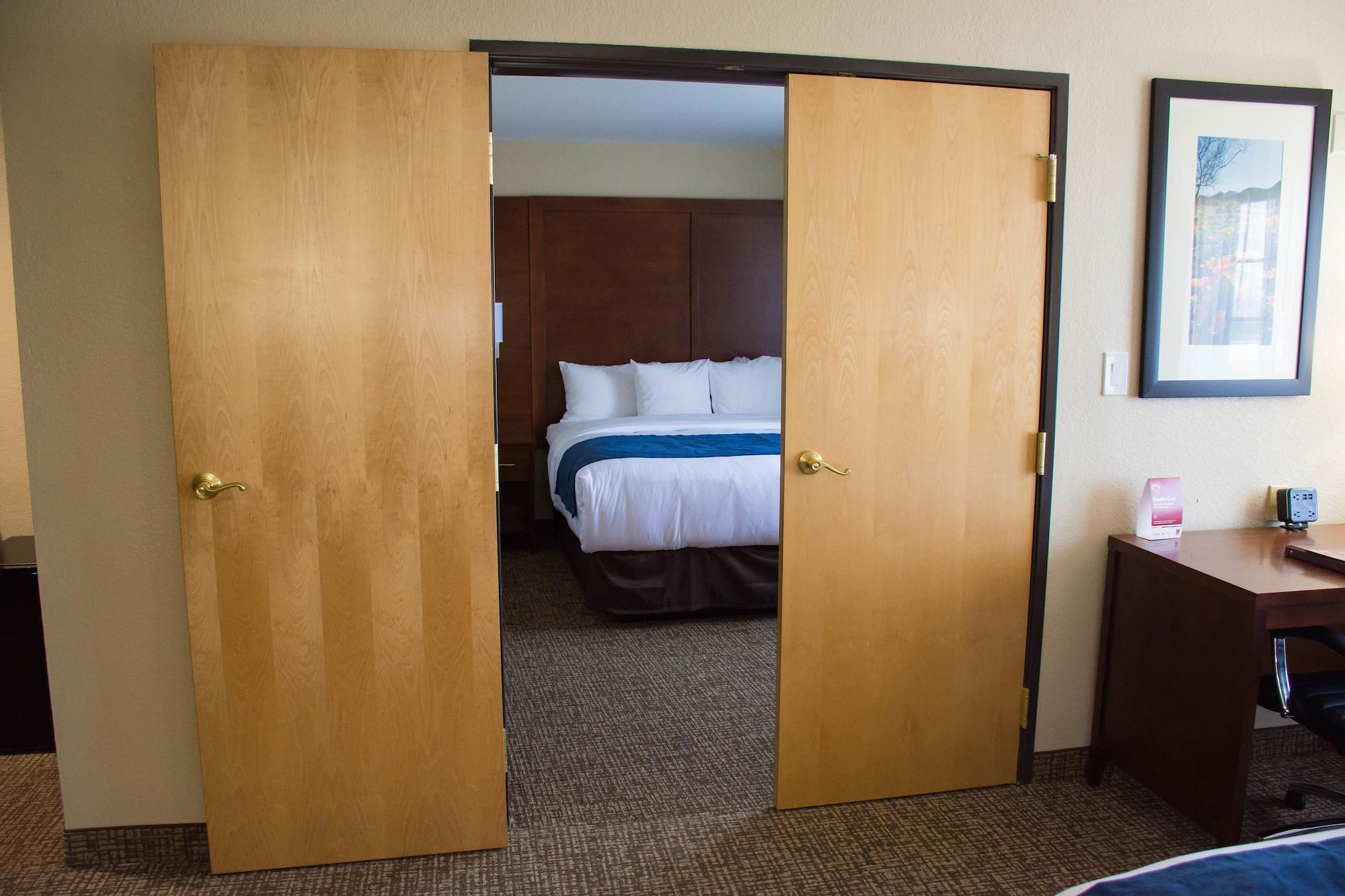 Comfort Suites El Paso Airport Екстер'єр фото