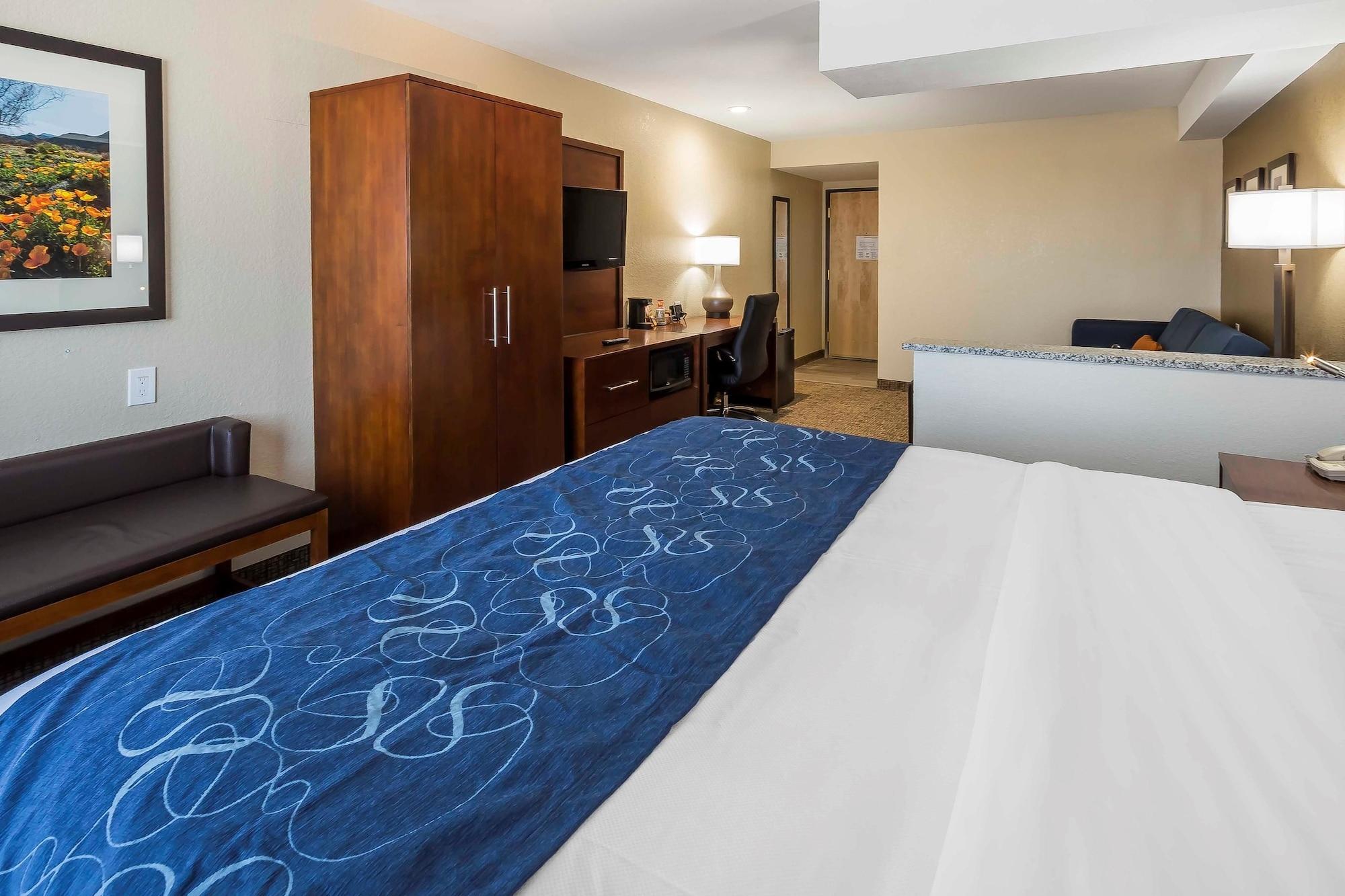 Comfort Suites El Paso Airport Екстер'єр фото