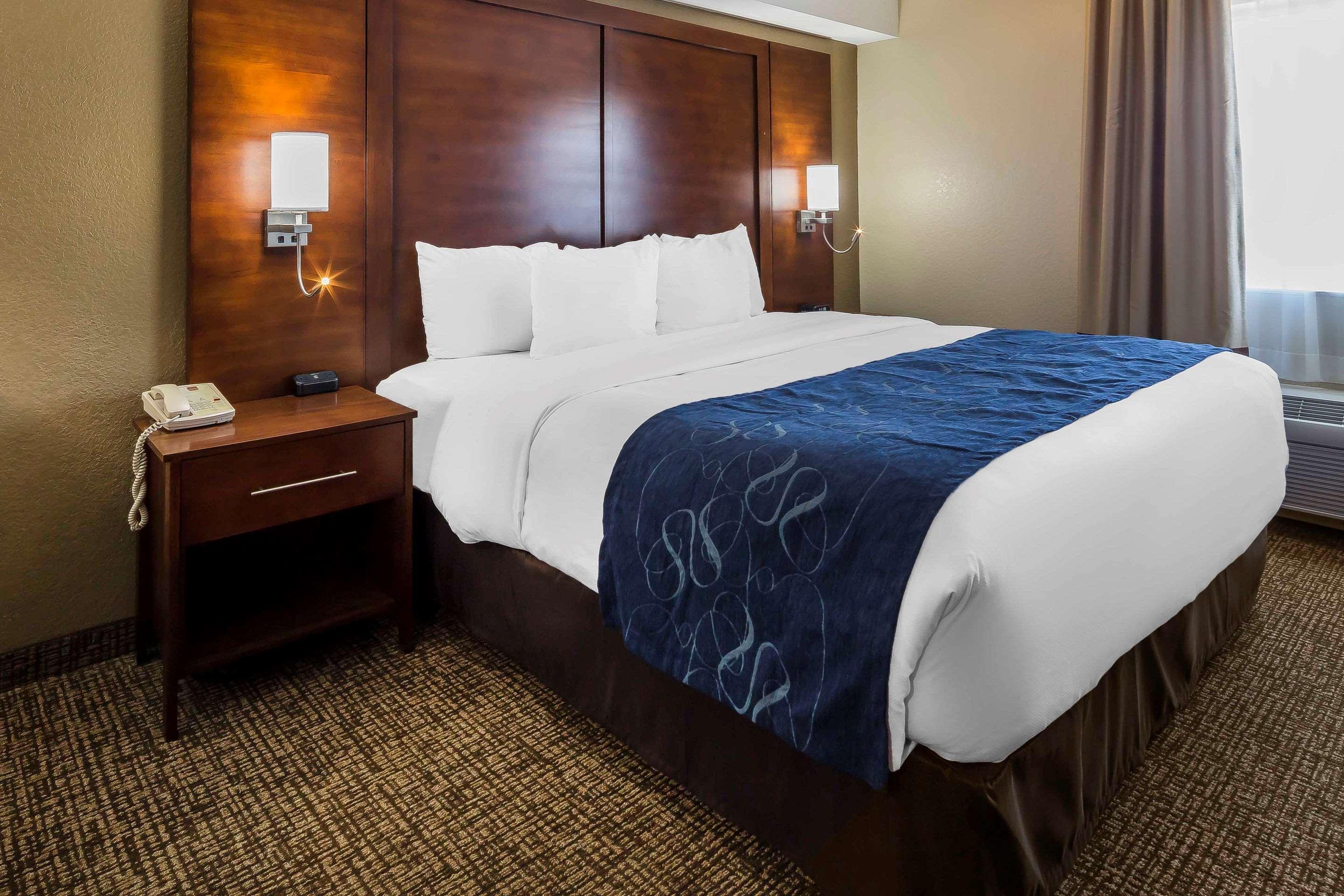 Comfort Suites El Paso Airport Екстер'єр фото