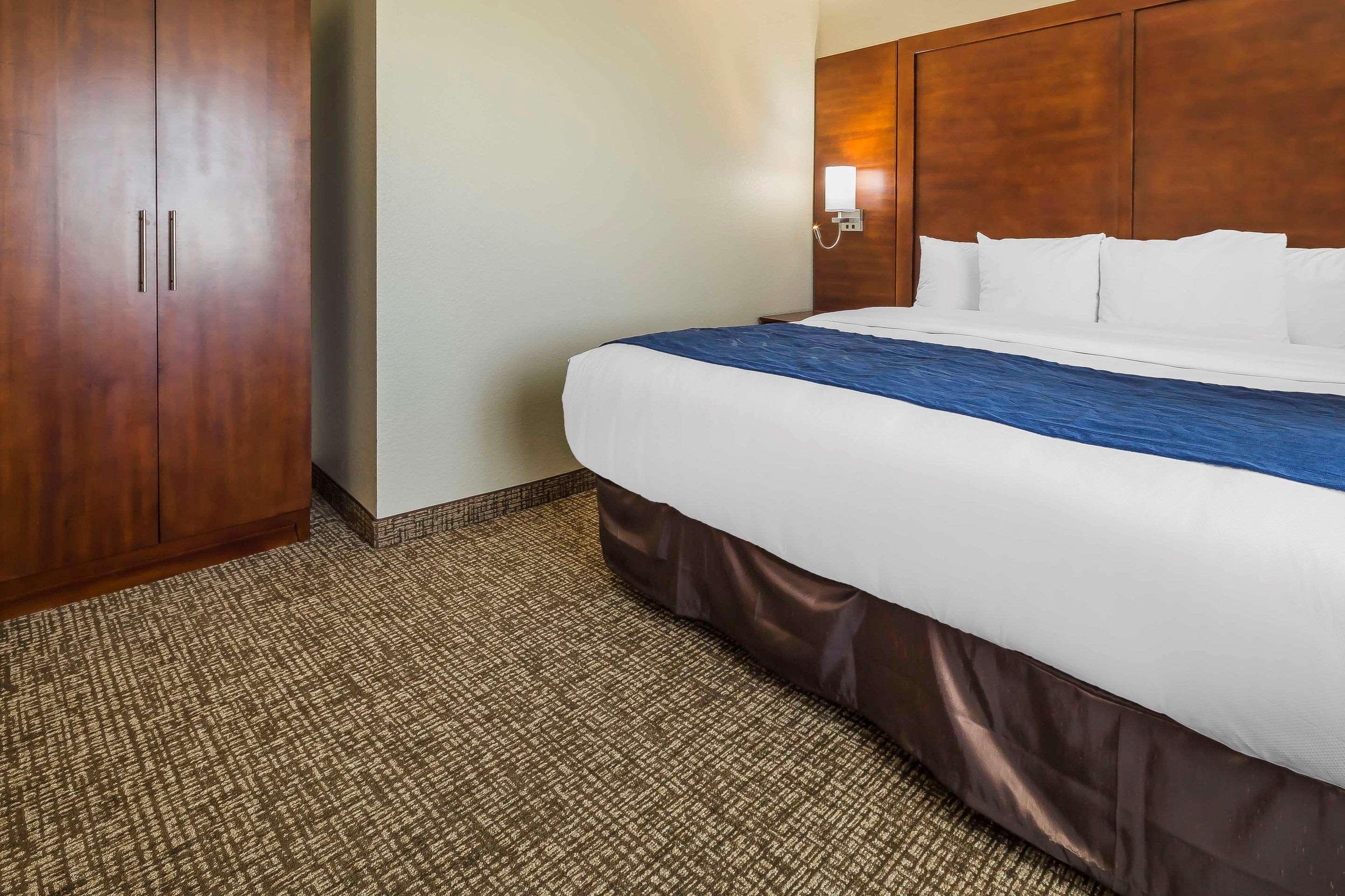 Comfort Suites El Paso Airport Екстер'єр фото